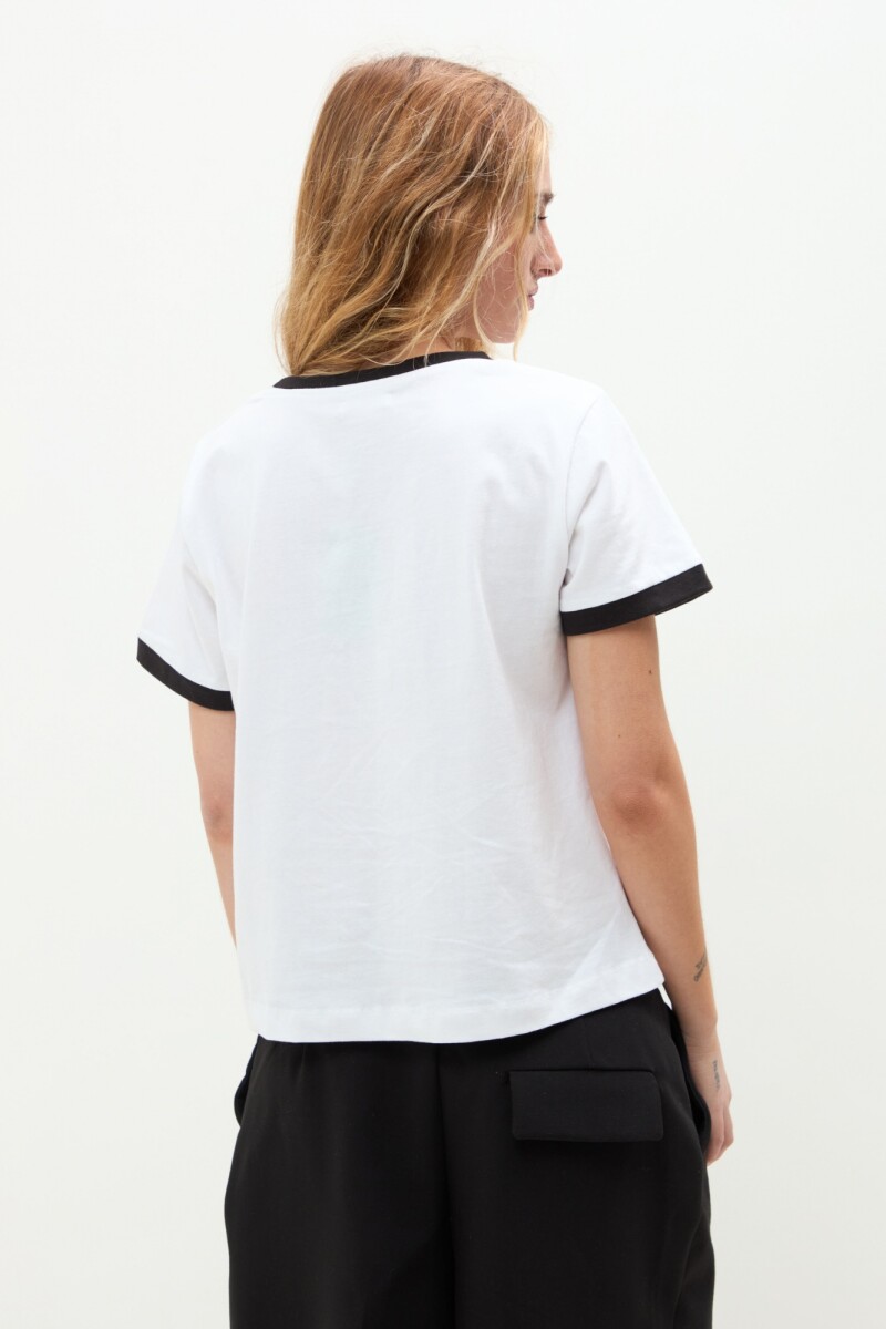 Remera adapte su sensibilidad blanco