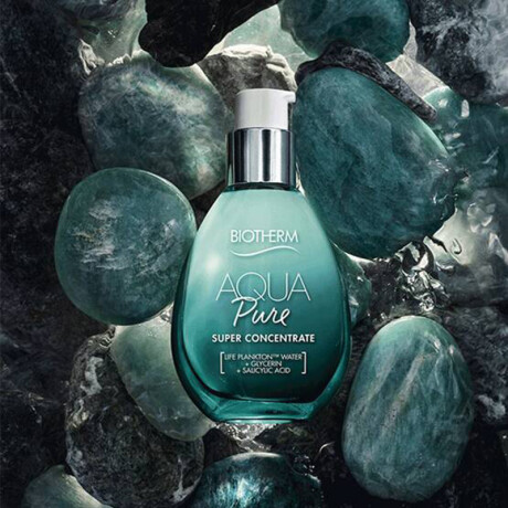 Biotherm Aqua Pure Super Concentrate Hidratante con Ácido Salicílico 50 ml Biotherm Aqua Pure Super Concentrate Hidratante con Ácido Salicílico 50 ml