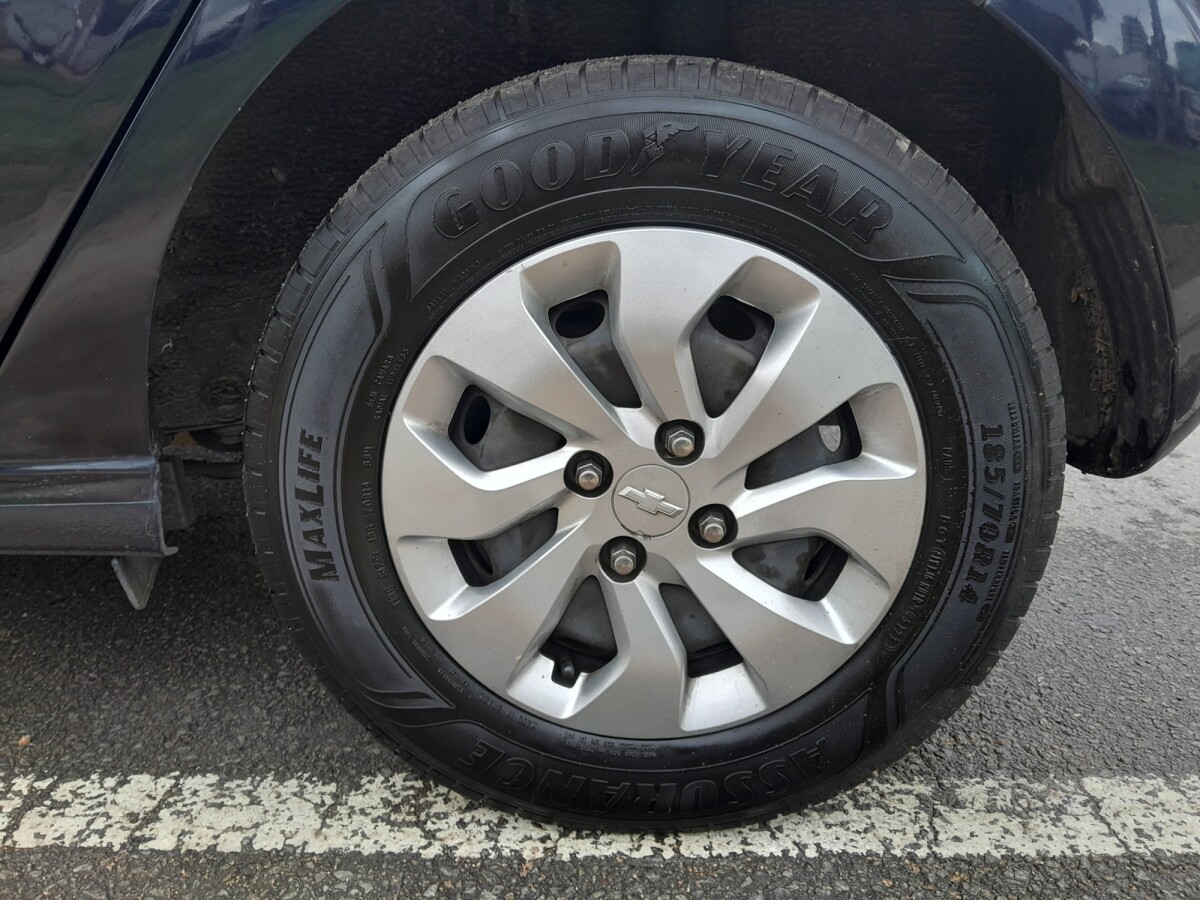 Chevrolet Onix Joy 1.0 Extra Full | Permuta / Financia Chevrolet Onix Joy 1.0 Extra Full | Permuta / Financia