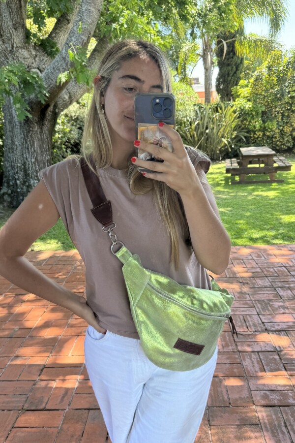 Leather Fanny Pack Shinny Pistacho