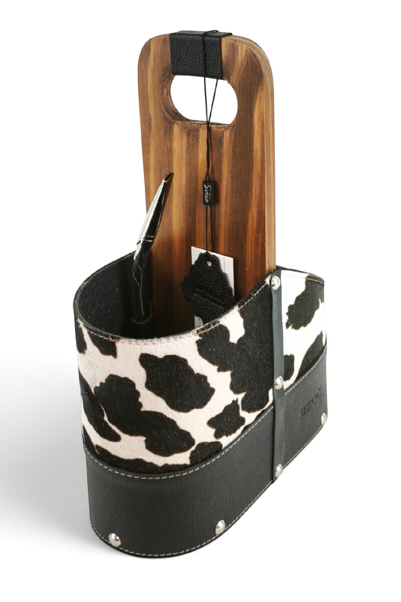 Matera de Cuero Vacuno Legítimo con Estructura Integral de Madera y porta celular Negro 1