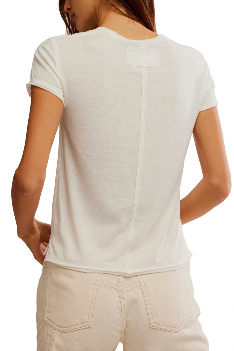 Remera Nova Marfil