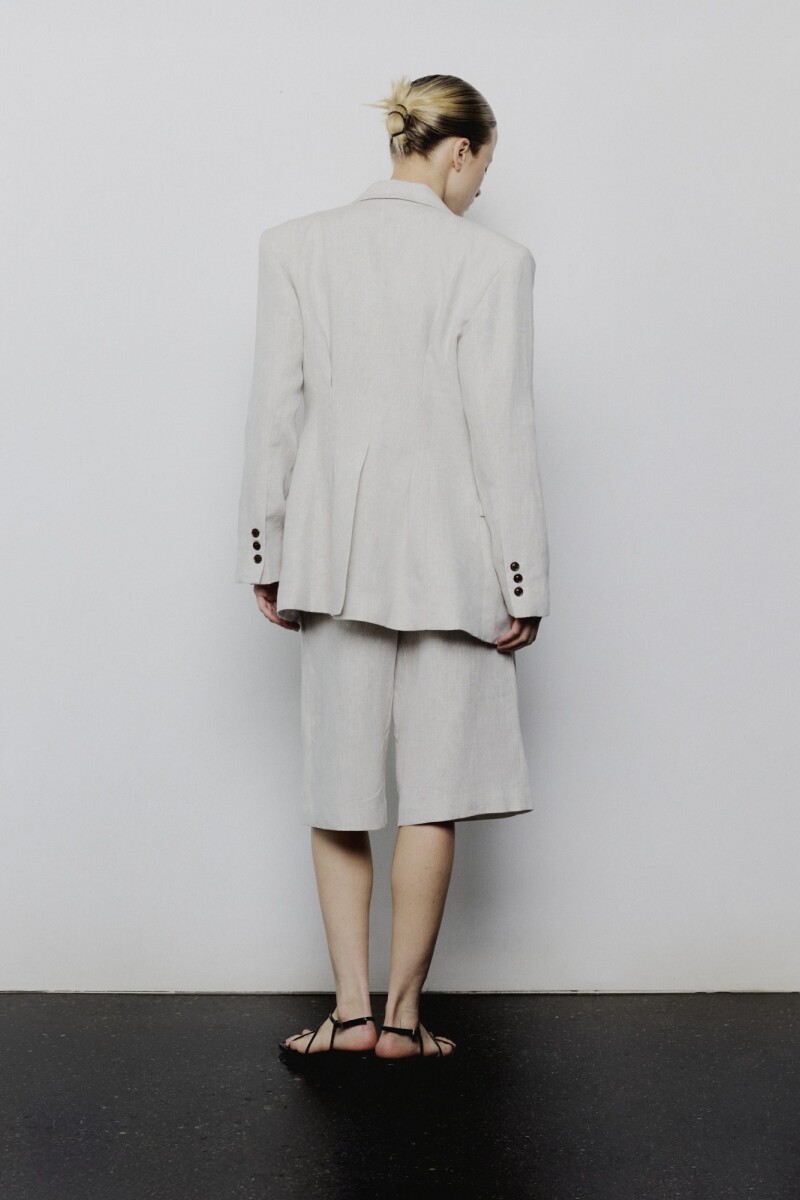 0030 BLAZER AJUSTADO Beige