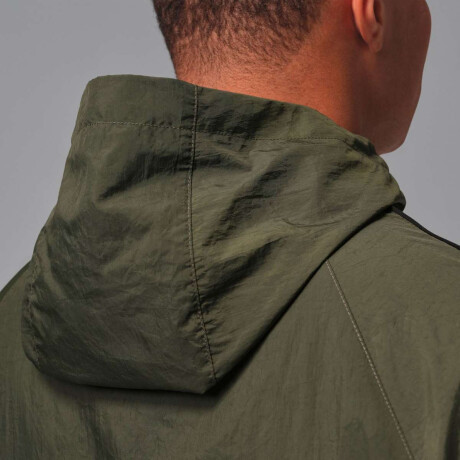 Abrigo Jordan Sport Classic De Hombre Verde