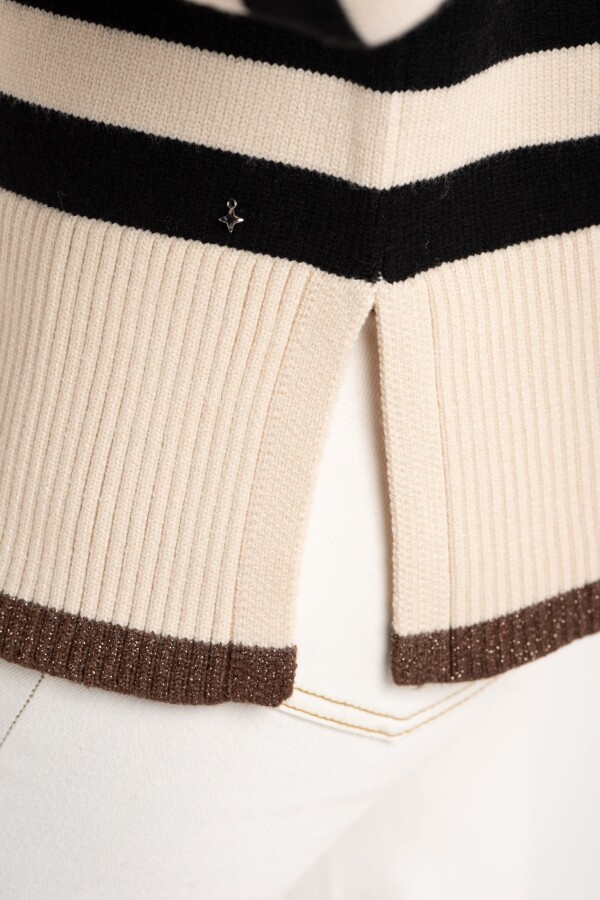 Sweater Rayado Negro