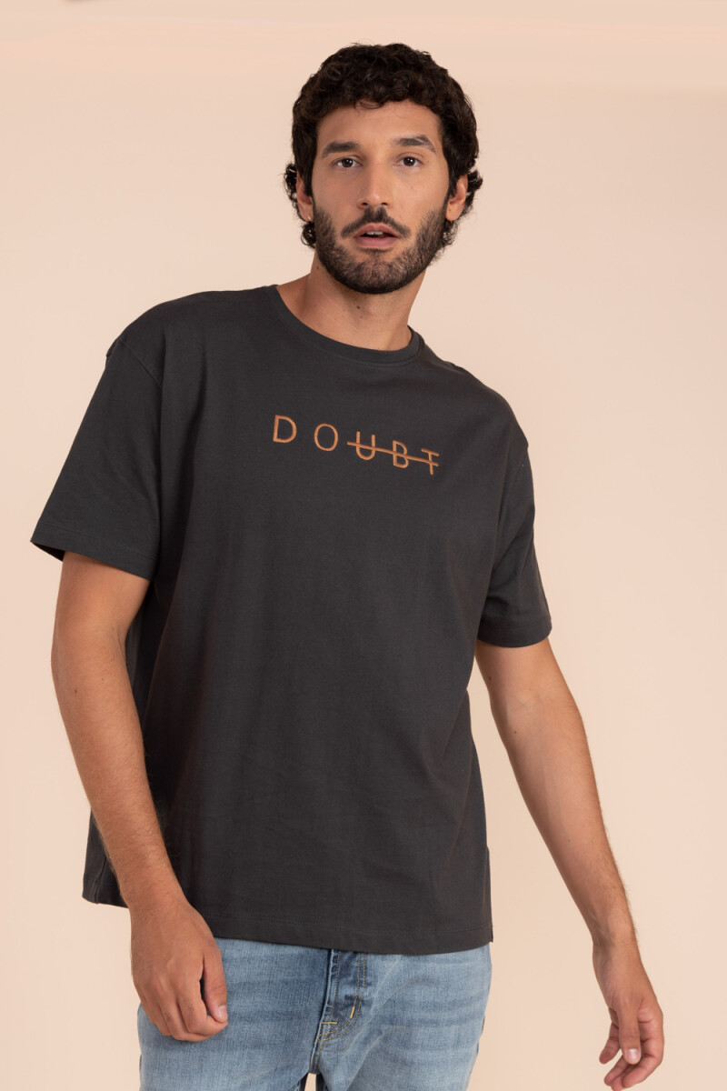 Camiseta manga corta Doubt