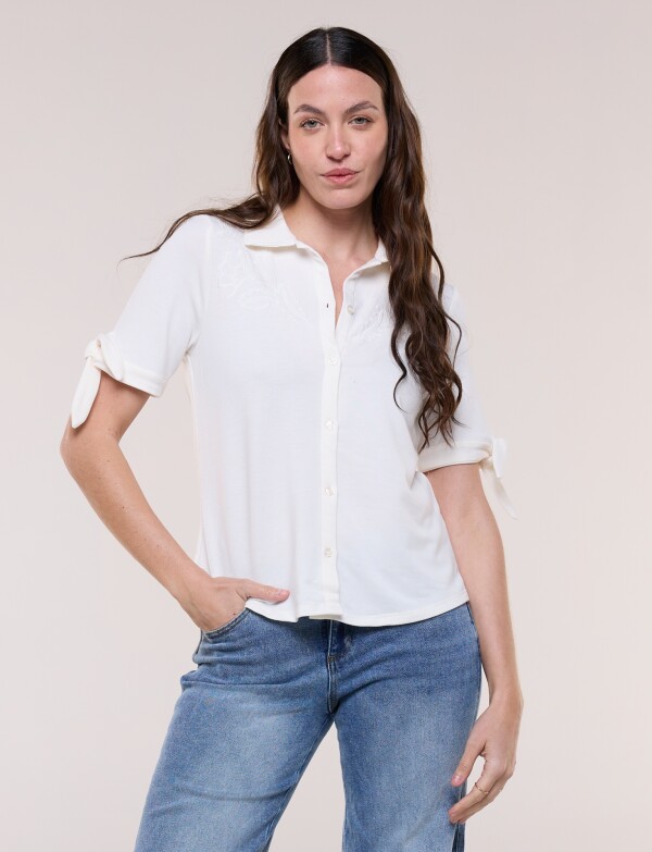 Camisa Tejida Bordado CRUDO