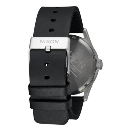 Reloj Nixon Fashion Cuero Negro 0