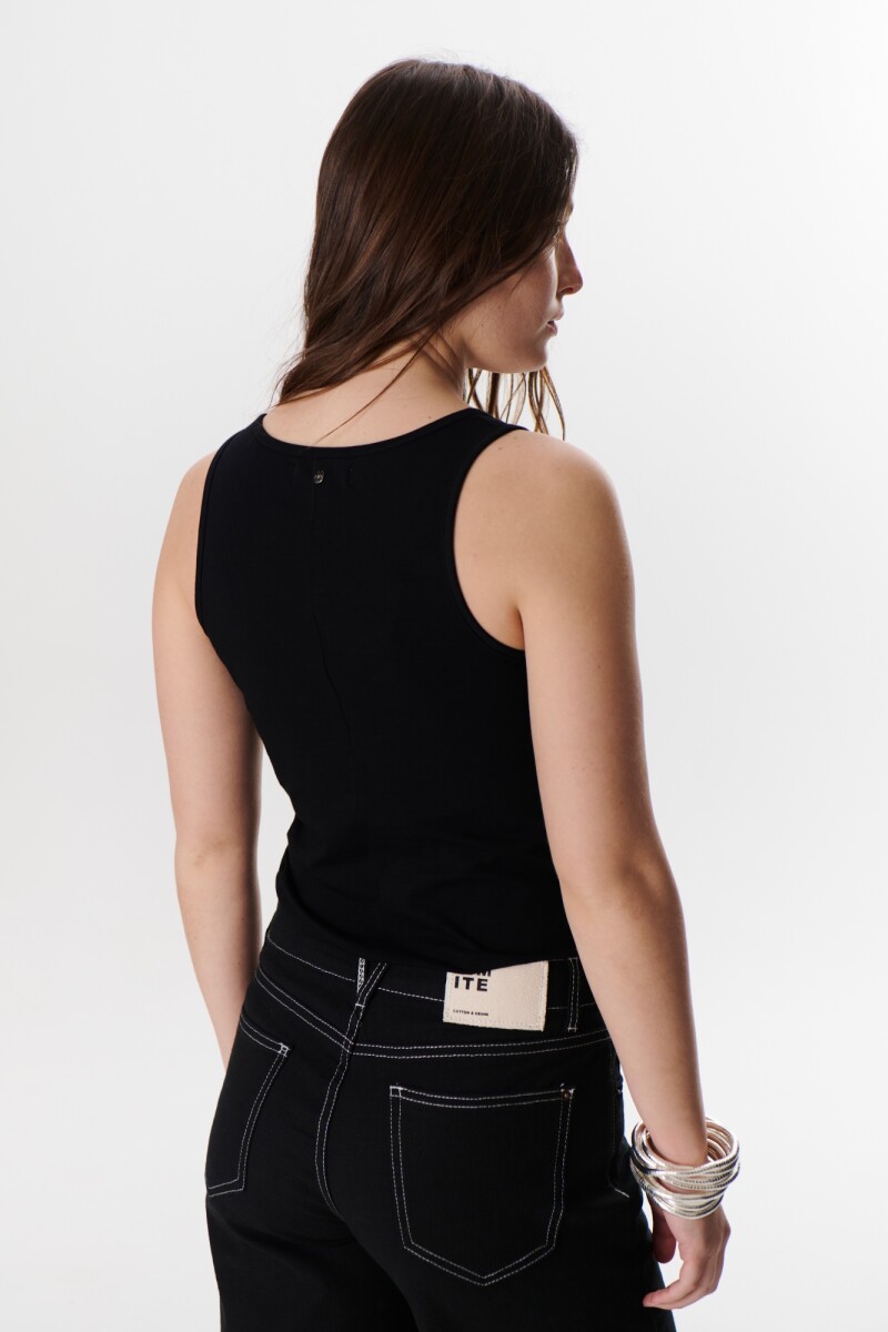 MUSCULOSA METAL NEGRO