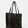 Shopper Vera En Cuero Grabado Croco Negro