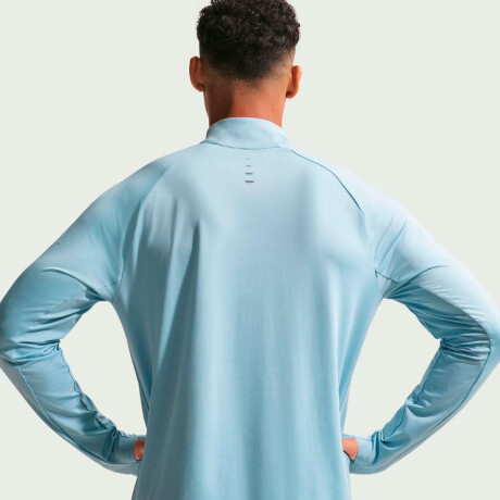 Remera Nike Dri-Fit Stride Hz Midlayer de Hombre Azul