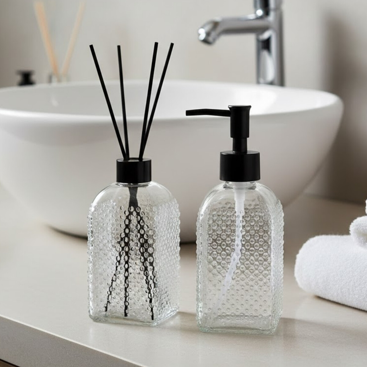 Kit dispensador de jabon y aromatizador - TRANSPARENTE 