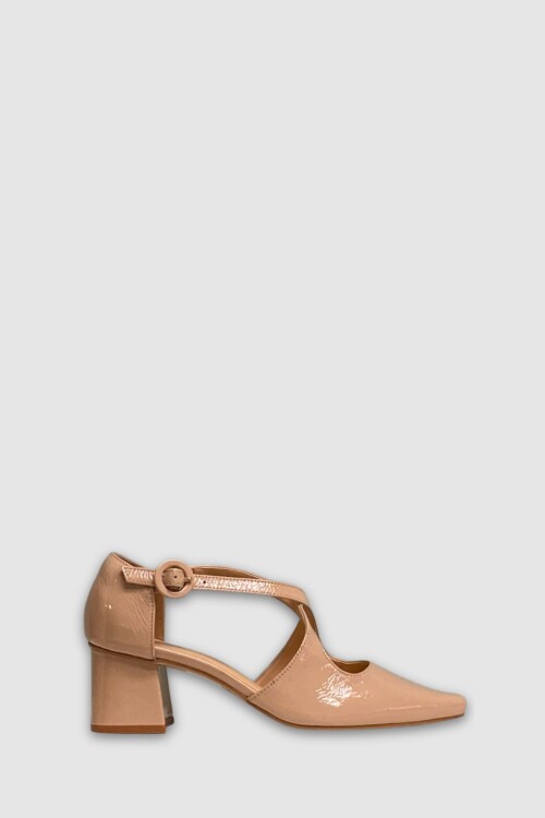 Zapato Nina Charol Nude