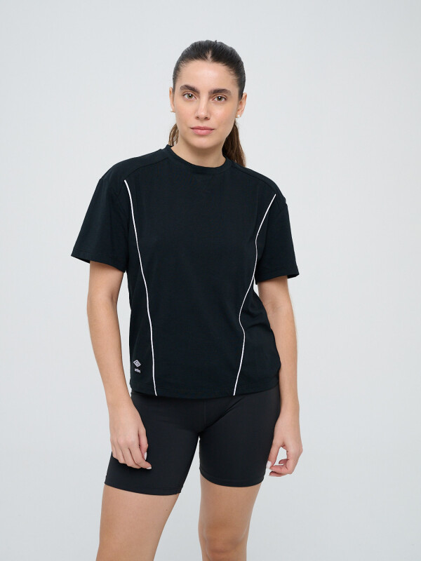 REMERA DINA Umbro Mujer 002