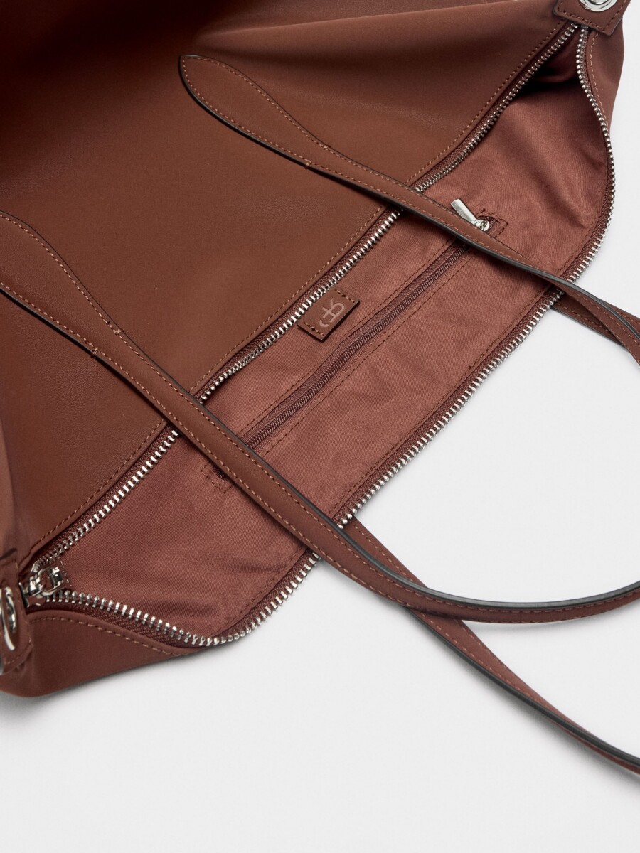 Bolso Shopper Textura Suave Con Colgante teja