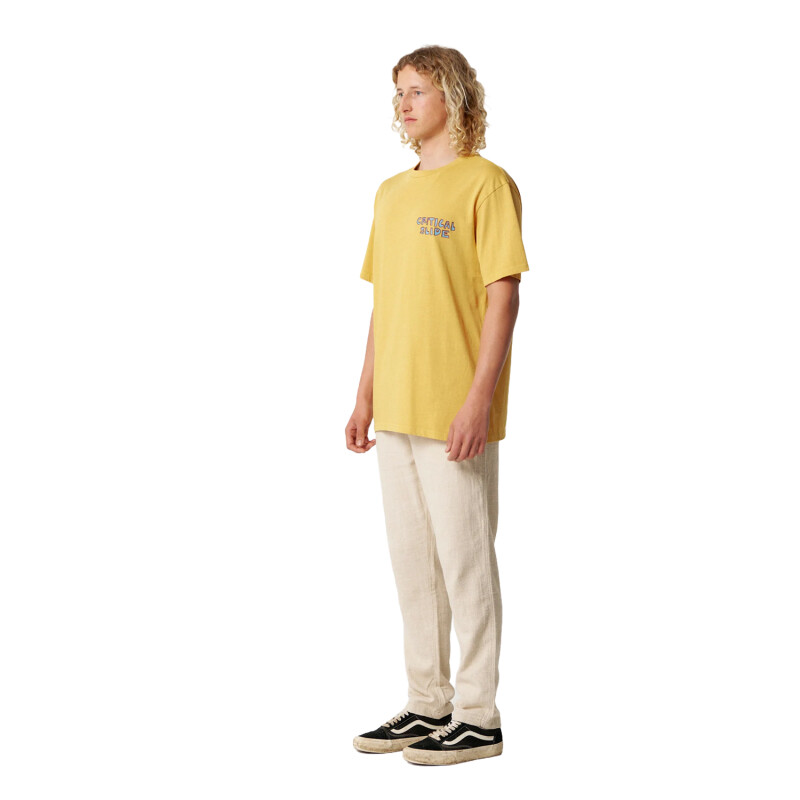 Remera Critical Slide Logger - Mostaza Remera Critical Slide Logger - Mostaza