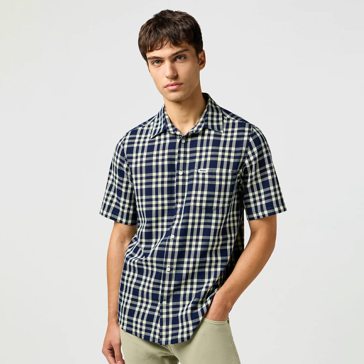 Camisa Wrangler de Hombre - SS 1 PKT - 112362902CREPEINDIGO - ELD 