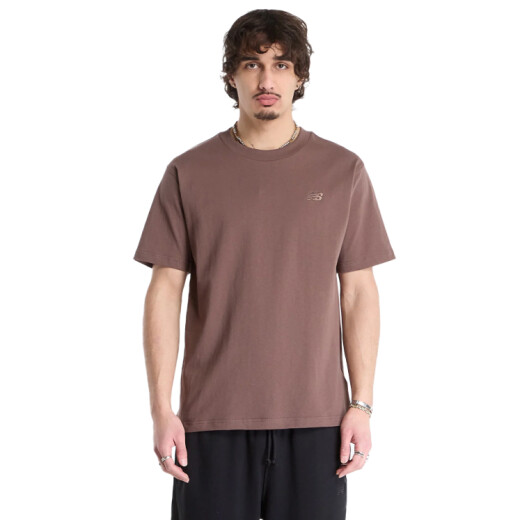 Remera New Balance Athletics - Marrón Remera New Balance Athletics - Marrón