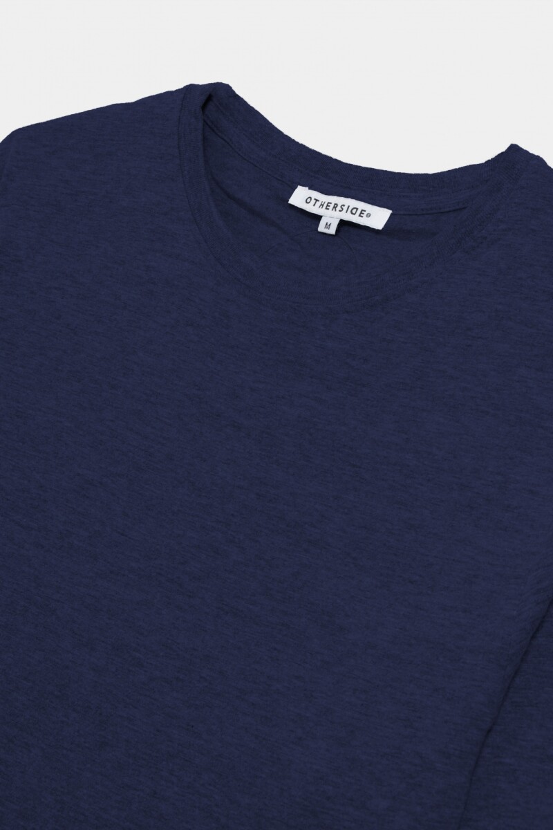 Remera básica m/l AZUL MARINO