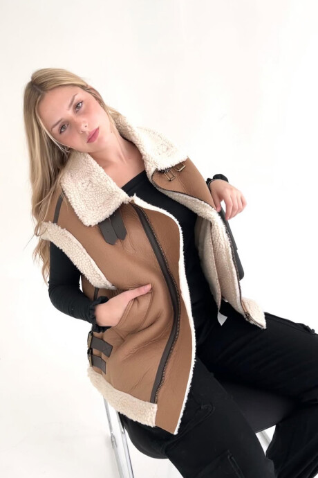 Chaleco STEFA Camel