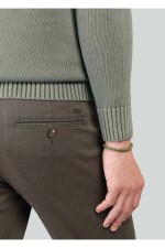 Sweater a la Base Arrow VERDE