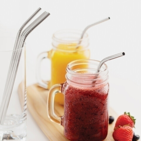 Juego de 4 sorbitos en acero inoxidable + cepillo -TRAMONTINA TF0011