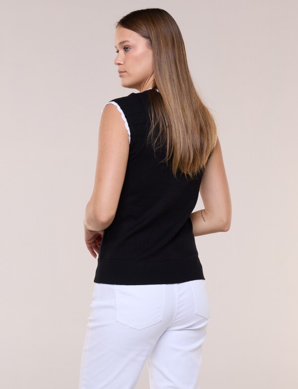 Blusa Tejida Sin Mangas Con Bordes Festoneados NEGRO