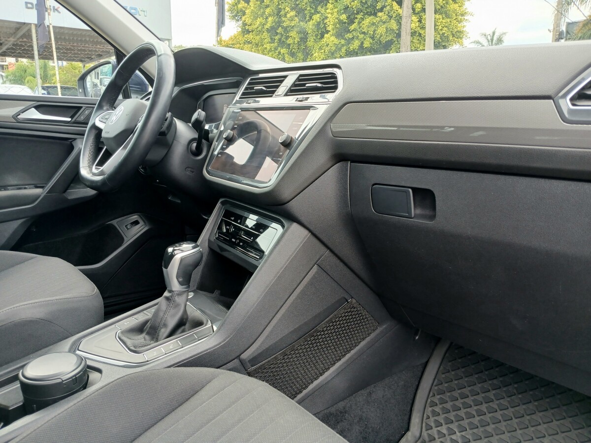 Volkswagen Tiguan 1.4 EXCELENTE ESTADO! | Permuta / Financia Volkswagen Tiguan 1.4 EXCELENTE ESTADO! | Permuta / Financia
