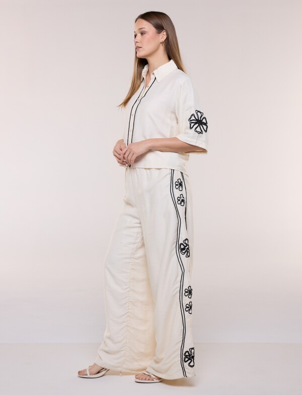 Set Bordado Camisa & Pantalón CRUDO