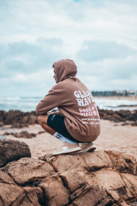 Hoodie Good Vibes Over Fit / Marrón U