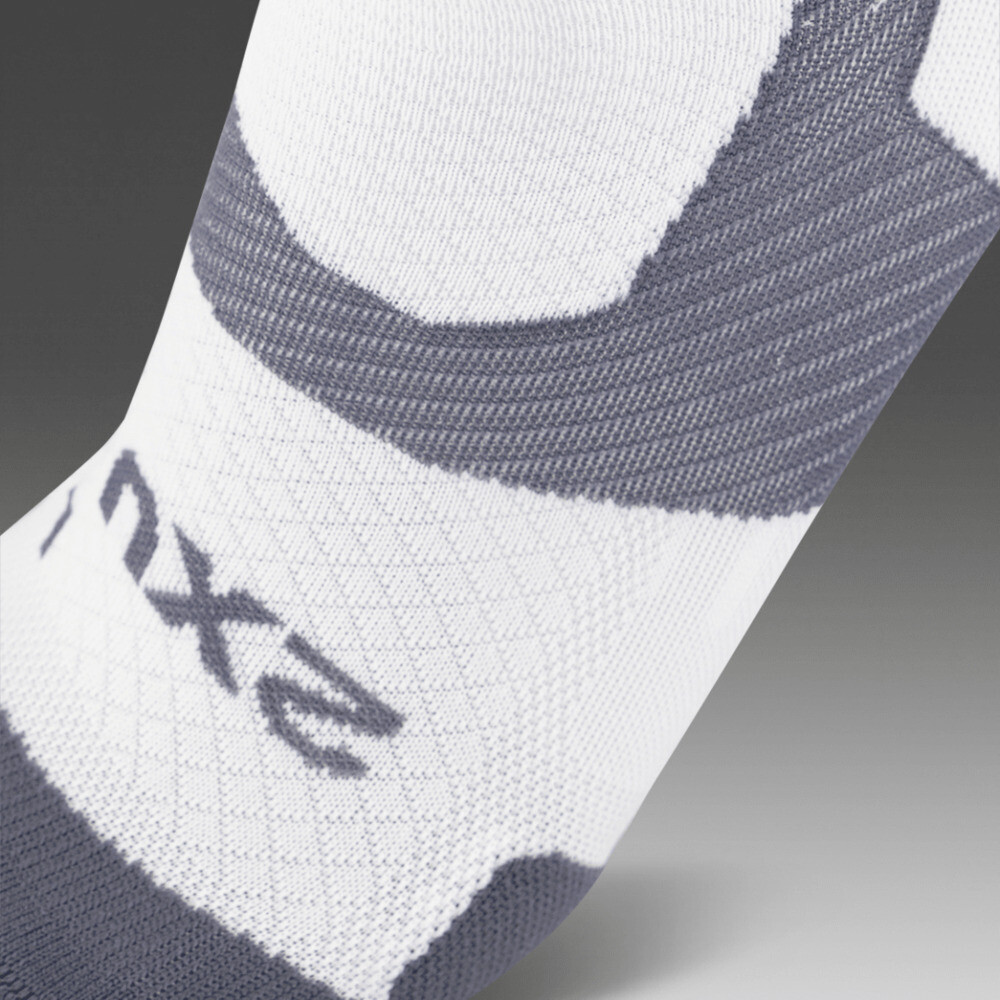 Vectr Light Cushion No Show Compression Socks - Unisex White/grey