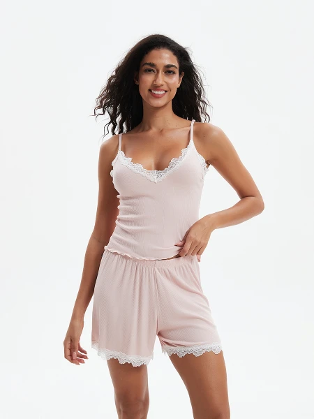 MUSCULOSA CON ENCAJE ROSA VIEJO