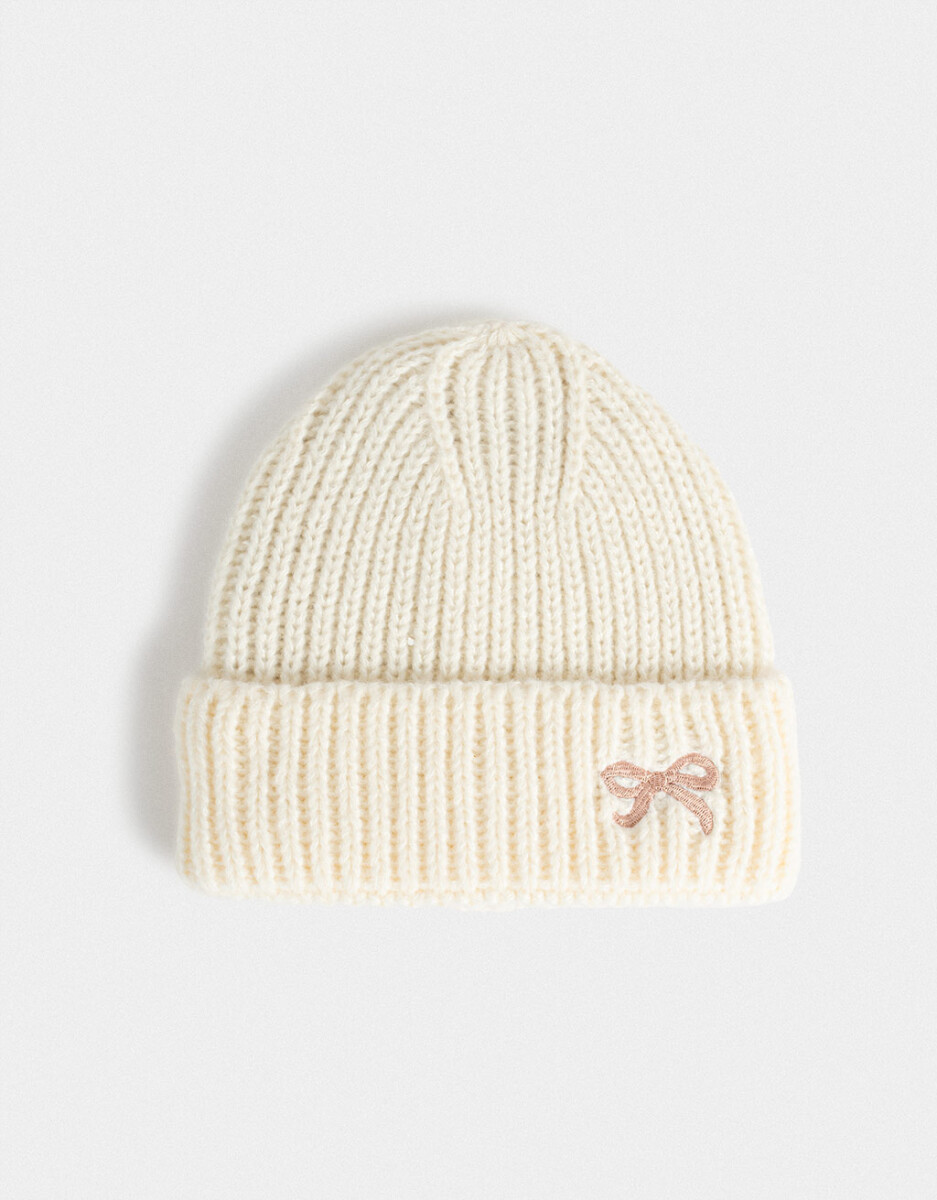 Gorro Tejido Bordado 