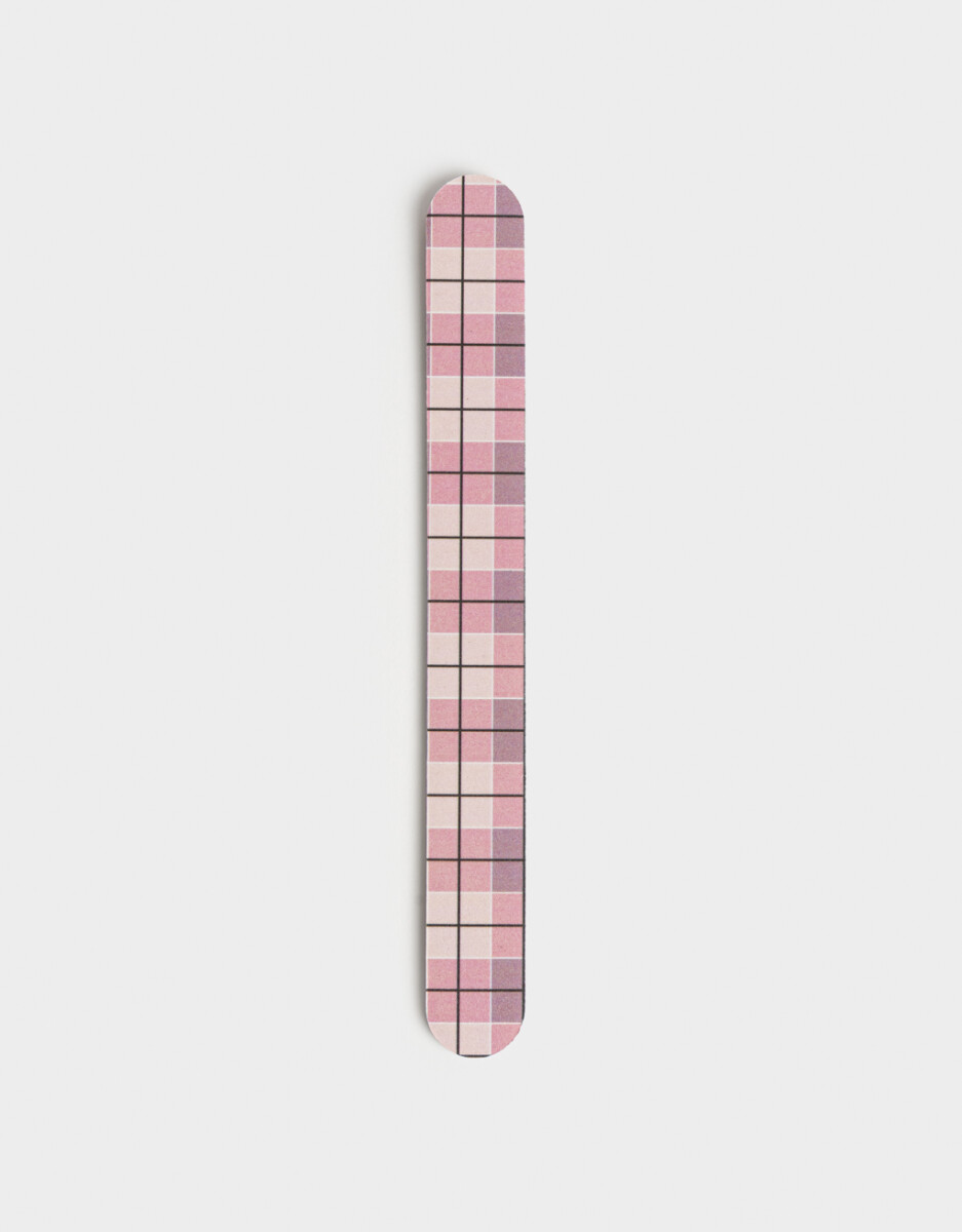 Lima Para Uñas Con Estampa Cuadrille Beary Into You 