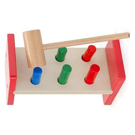 Juego Banco de Madera con Martillo Royal 001