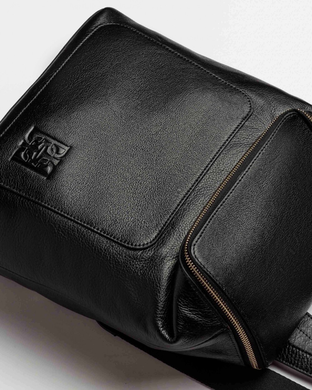 Mochila Mashenka en cuero vegetal liso Negro