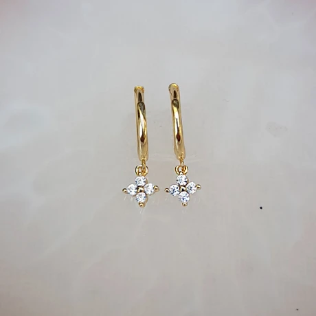 Caravana CURAZAO en Plata 925 y baño de oro 14k. Caravana CURAZAO en Plata 925 y baño de oro 14k.