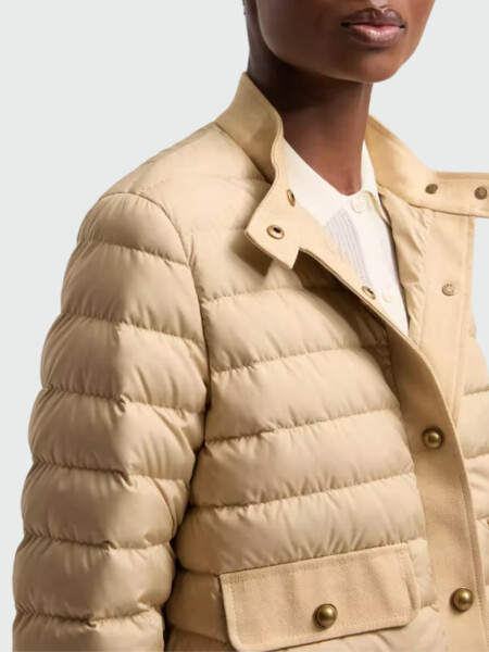 MONCLER - Campera Corta Juju Alta Automática