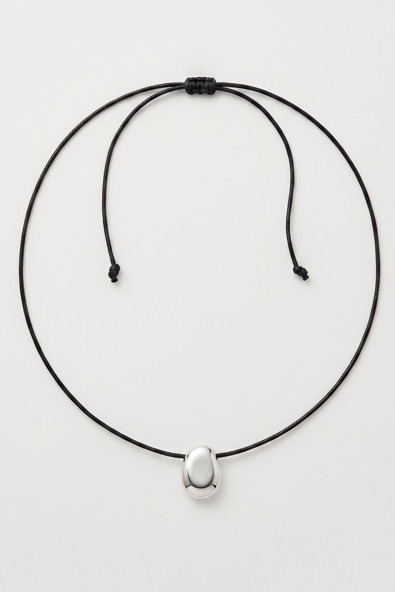 COLGANTE OVAL METAL PLATA