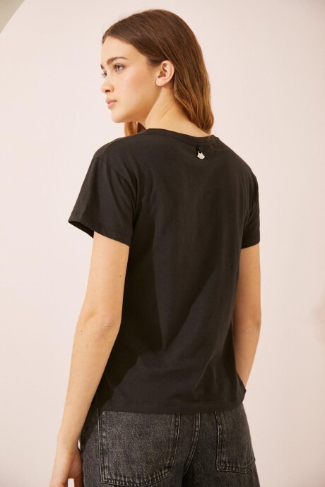 REMERA WILD REMERA WILD