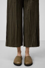 PANTALÓN PLISADO Verde