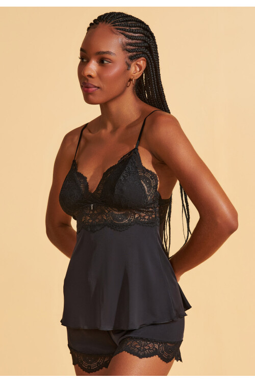 SHORT DOLL CON PUNTILLA NEGRO-10