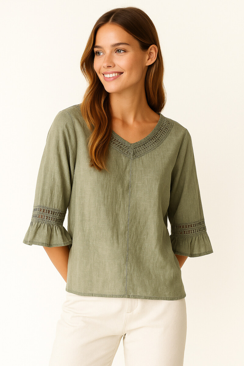 Blusa Surnia - Verde Grisaceo 