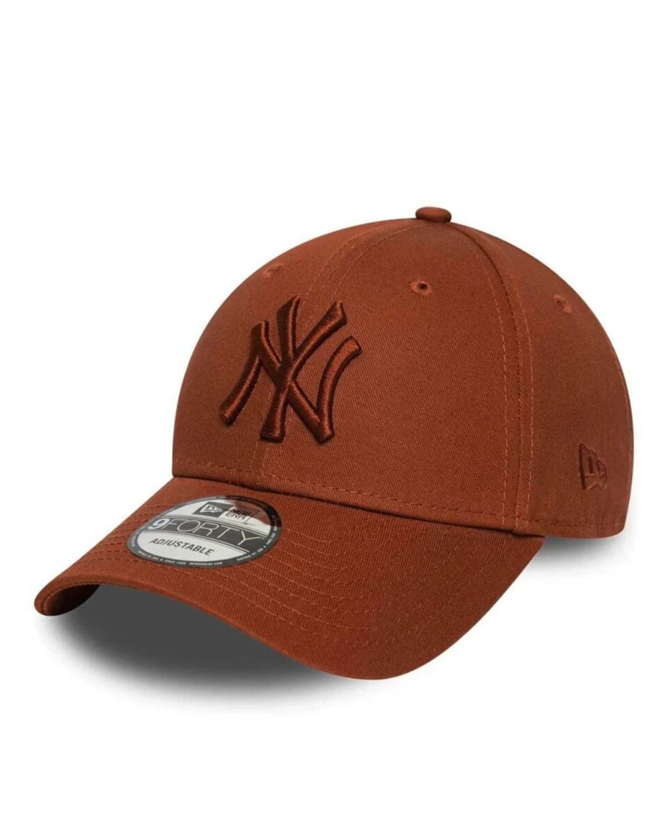 Gorra League Essential 9Forty Neyyan Unisex - Chocolate 
