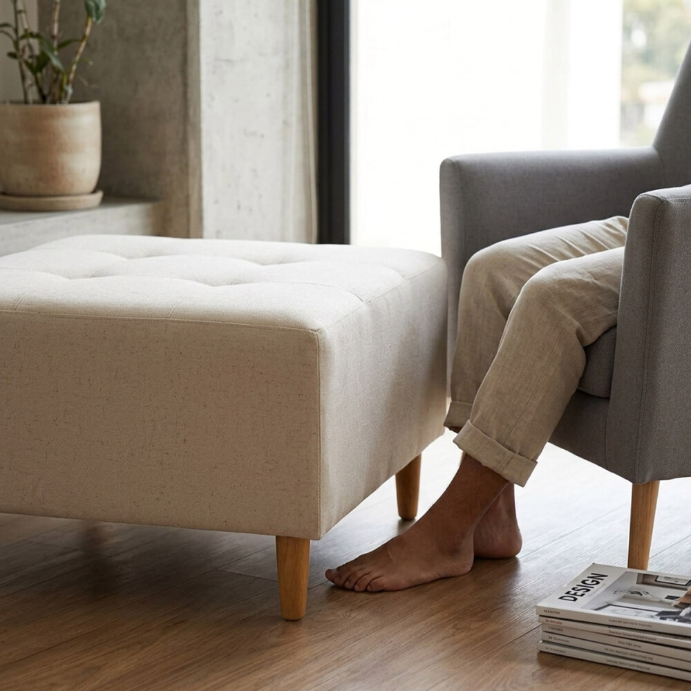 Puff tela y patas de madera Lino beige