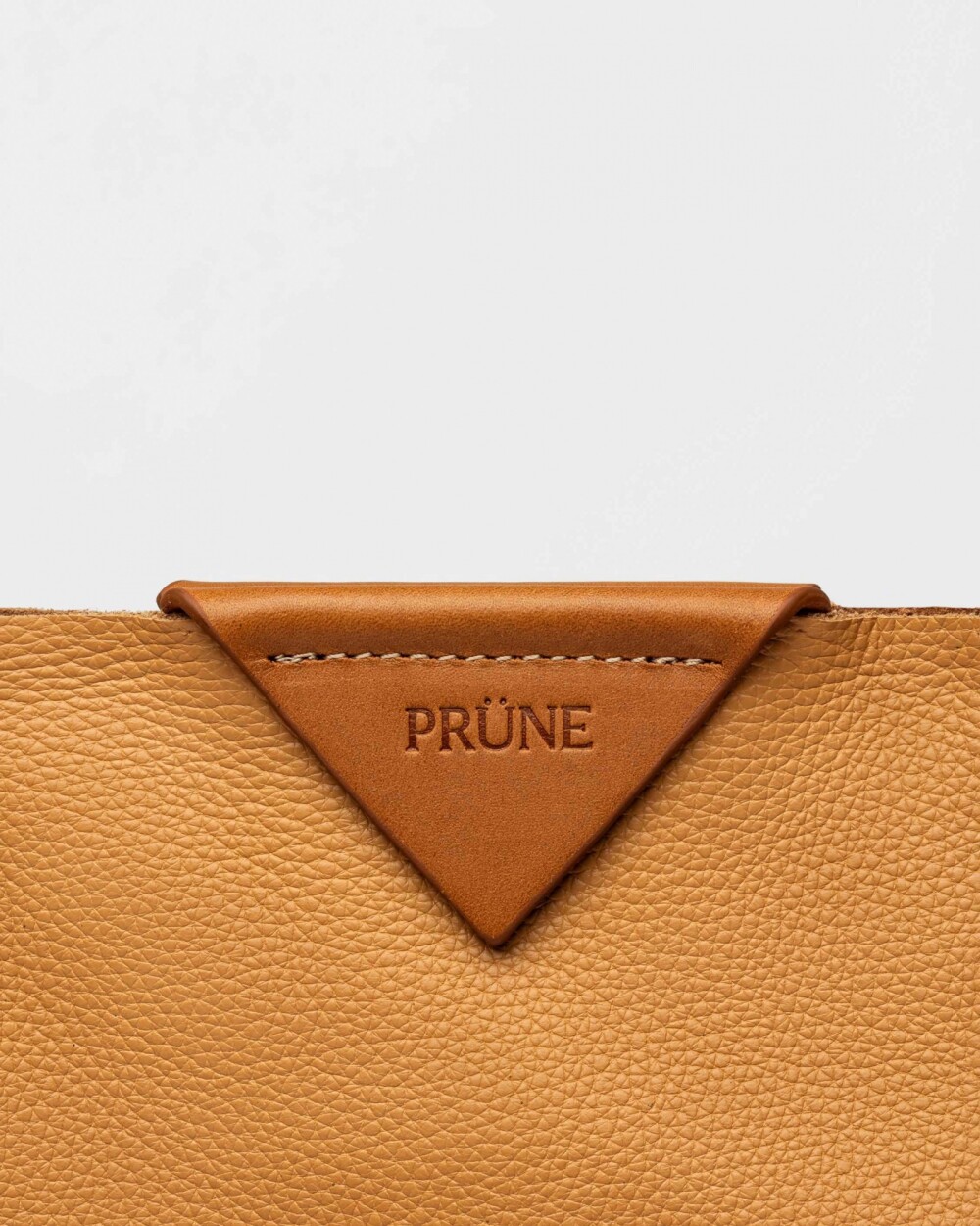 Bolso The Shopping en cuero graneado Cuoio