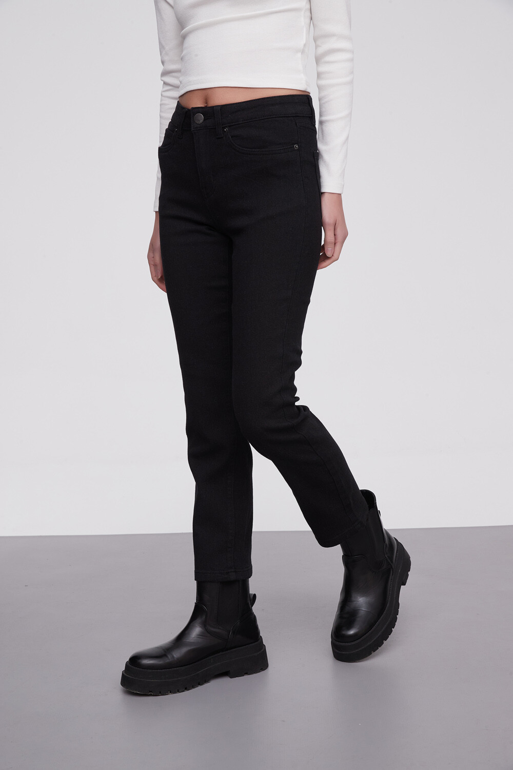 Pantalon Subiras Negro