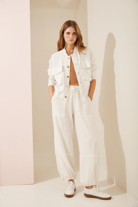 BOMBER TROPICAL BLANCO