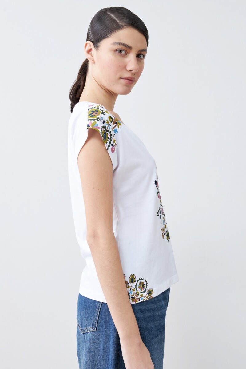 Remera escote en V estampada blanco