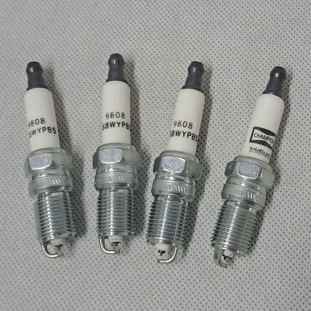 BUJIA COMBO PACK X4 BUJIAS CHAMPION RS8WYPB5 
